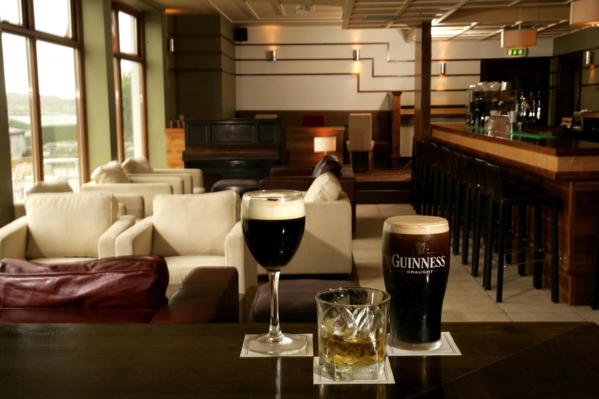 Inishbofin House Hotel מראה חיצוני תמונה